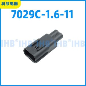 7029C-1.6-11