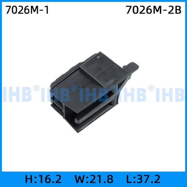7026M-1